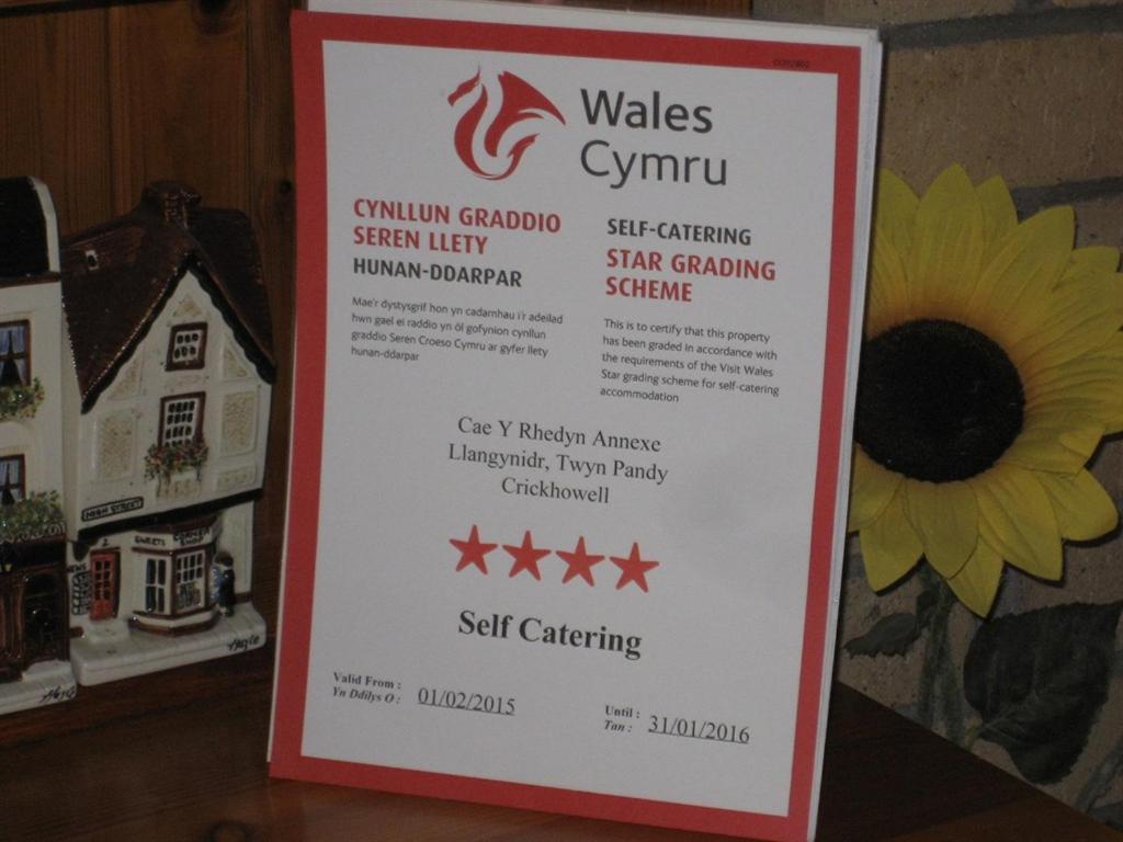 Cae Y Rhedyn Annexe Hotel Crickhowell Exterior photo